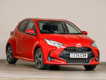 Used Toyota Yaris 2024 for sale - 75899983: Photo