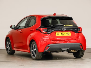Used Toyota Yaris 2024 for sale - 75899983: Photo