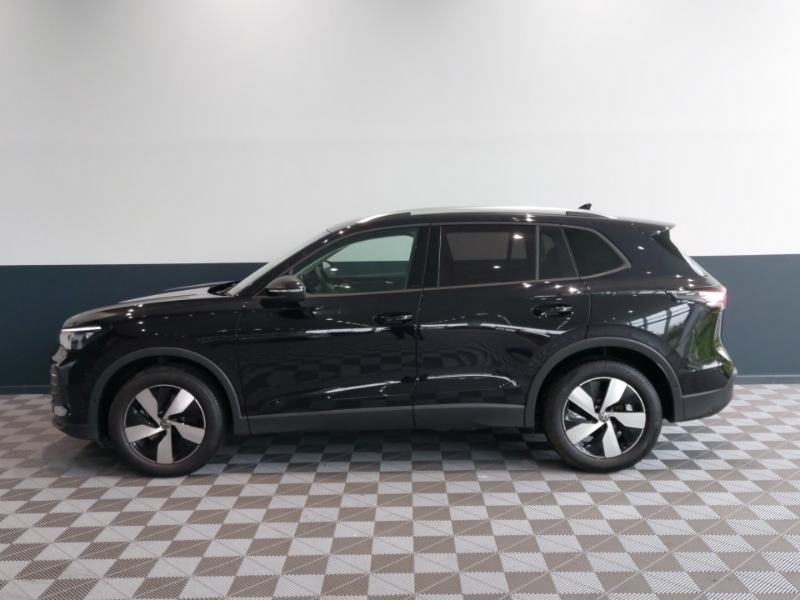 Used Volkswagen Tiguan 2024 for sale - 76365833: Photo 4