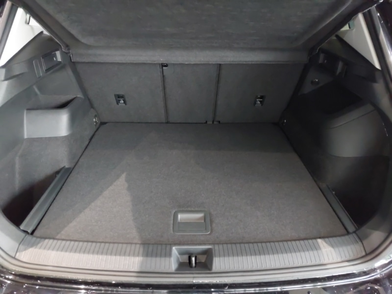 Used Volkswagen Tiguan 2024 for sale - 76365833: Photo 8