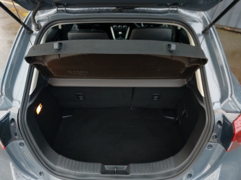 Used Mazda Mazda2 2024 for sale - 77320072: Photo 8