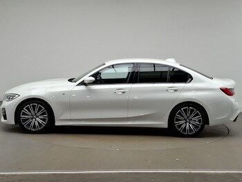 Used BMW 3 Series 2021 for sale - 77832922: Photo