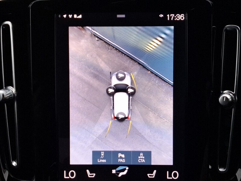 Used Volvo XC40 2022 for sale - 77365837: Photo 11