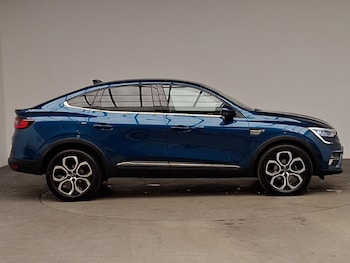 Used Renault Arkana 2023 for sale - 78327987: Photo