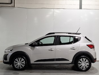 Used Dacia Sandero Stepway 2023 for sale - 79474471: Photo