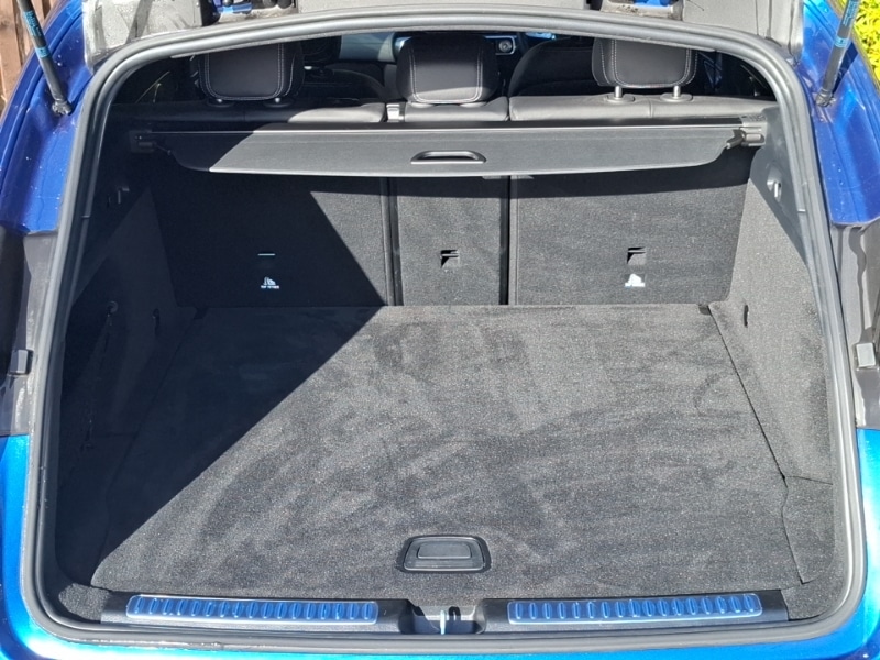 Used Mercedes-Benz EQC 2023 for sale - 77777950: Photo 8