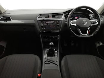 Used Volkswagen Tiguan Allspace 2023 for sale - 77677699: Photo