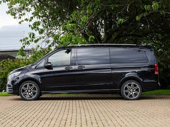 Used Mercedes-Benz V-Class 2024 for sale - 75710568: Photo