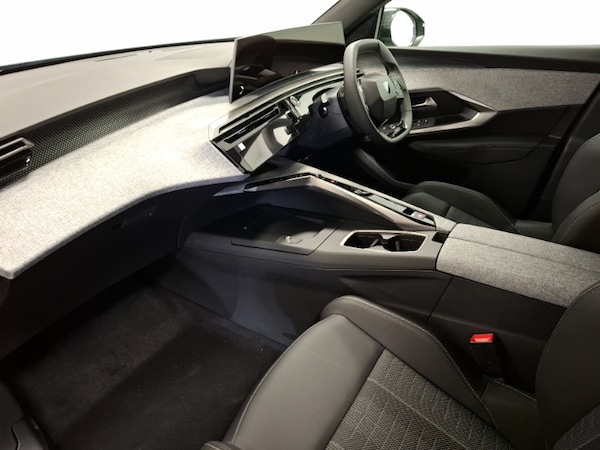 Used Peugeot 5008 2025 for sale - 76254344: Photo 5