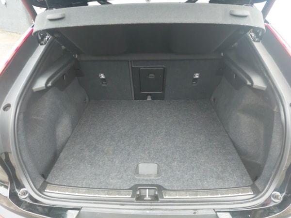 Used Volvo C40 2022 for sale - 76288865: Photo 8