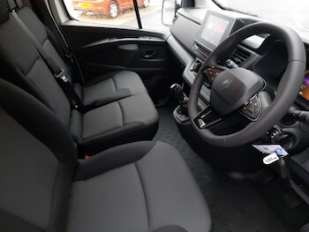 Used Renault Trafic 2025 for sale - 77709297: Photo