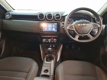 Used Dacia Duster 2023 for sale - 79342796: Photo