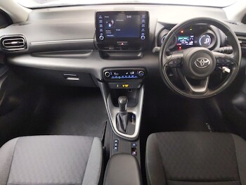 Used Toyota Yaris 2021 for sale - 78392071: Photo