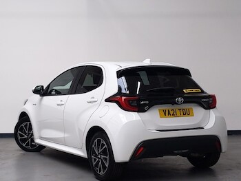 Used Toyota Yaris 2021 for sale - 78392071: Photo