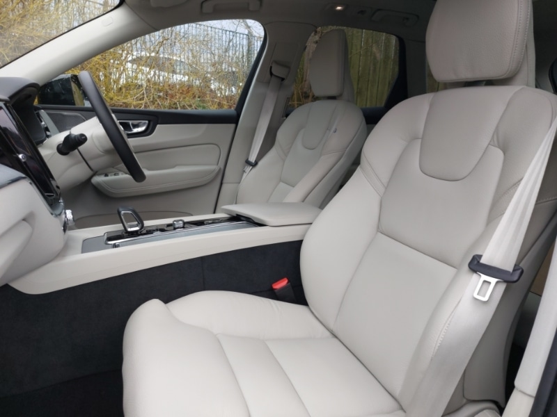 Used Volvo XC60 2024 for sale - 77197013: Photo 5