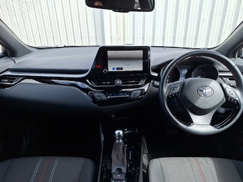Used Toyota C-HR 2023 for sale - 75492193: Photo