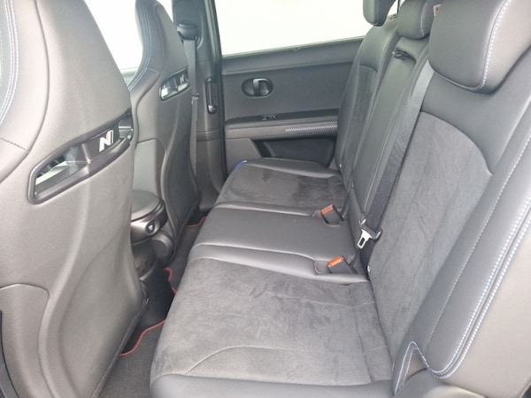 Used Hyundai IONIQ 5 2024 for sale - 76275309: Photo 6