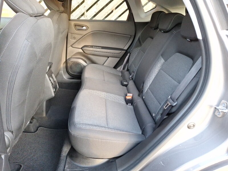 Used Renault Captur 2022 for sale - 76912369: Photo 6