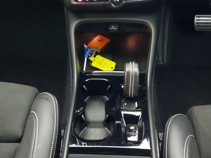 Used Volvo XC40 2020 for sale - 76479208: Photo 11