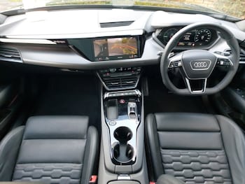 Used Audi e-tron GT 2023 for sale - 76881214: Photo