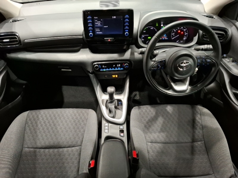 Used Toyota Yaris 2023 for sale - 78127074: Photo 2