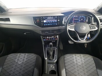 Used Volkswagen Polo 2024 for sale - 76475611: Photo