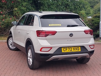 Used Volkswagen T-Roc 2023 for sale - 78699878: Photo