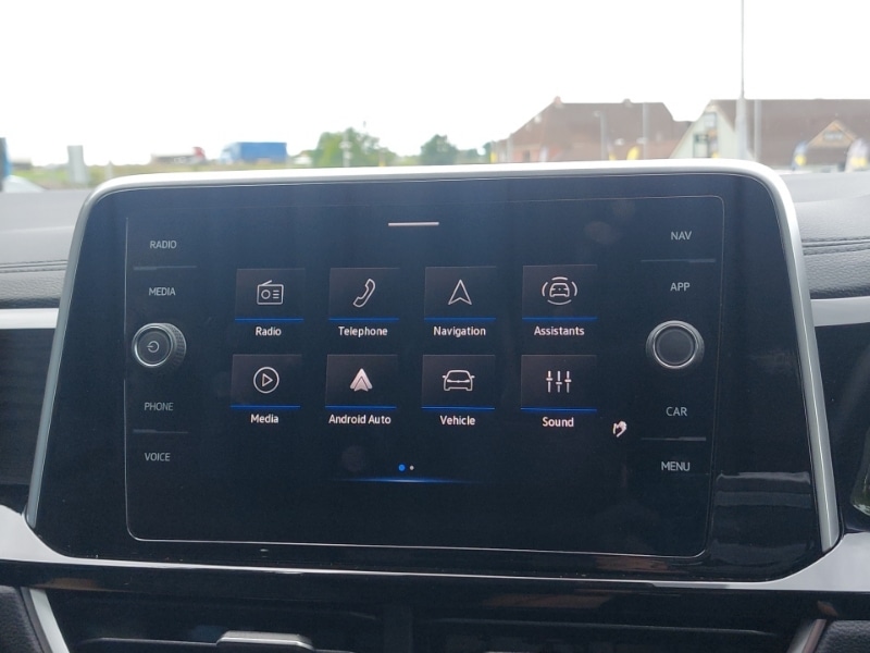 Used Volkswagen T-Roc 2024 for sale - 76764728: Photo 11