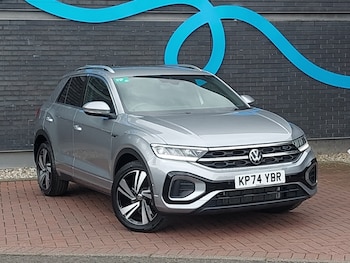 Used Volkswagen T-Roc 2024 for sale - 76764728: Photo