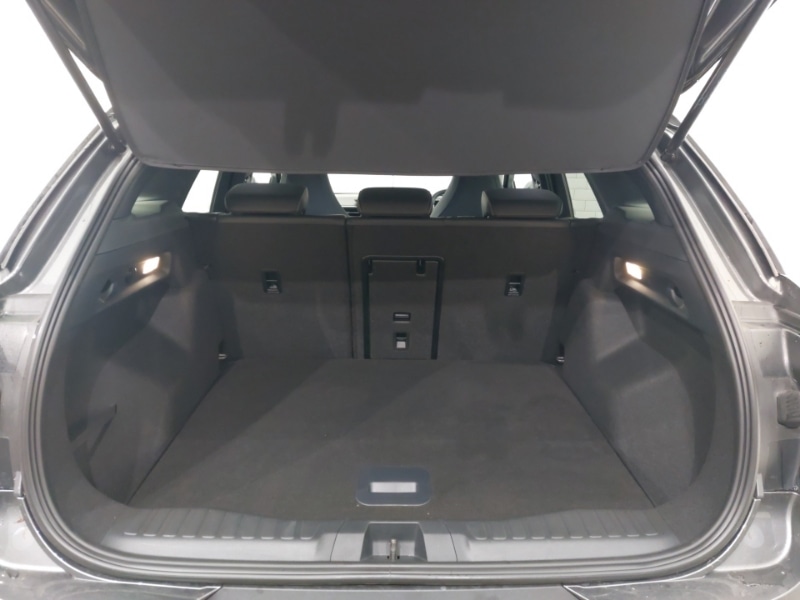 Used Ford Explorer 2025 for sale - 77004070: Photo 8