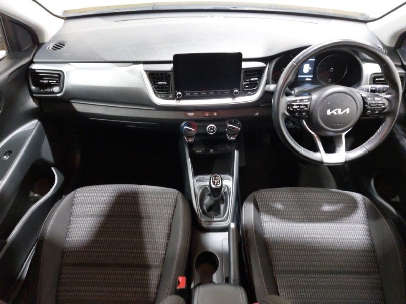 Used Kia Stonic 2022 for sale - 78114304: Photo 2