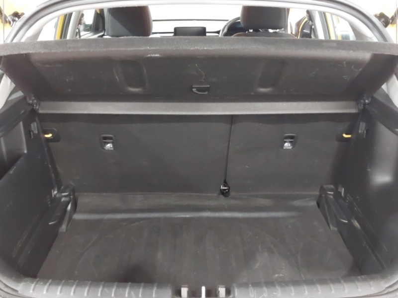 Used Kia Stonic 2022 for sale - 78114304: Photo 8