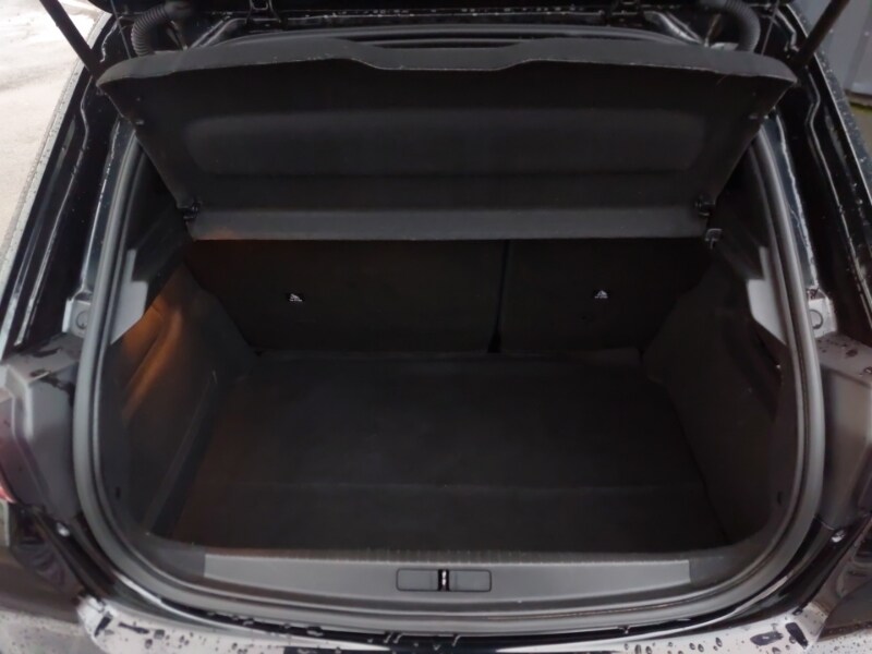 Used Peugeot 208 2022 for sale - 77338788: Photo 8