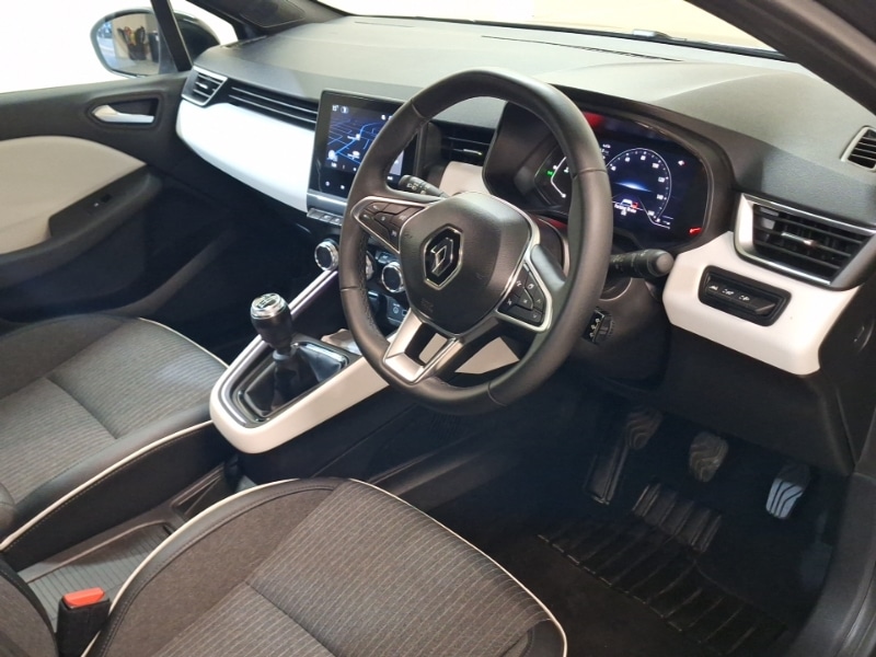 Used Renault Clio 2022 for sale - 76700315: Photo 11