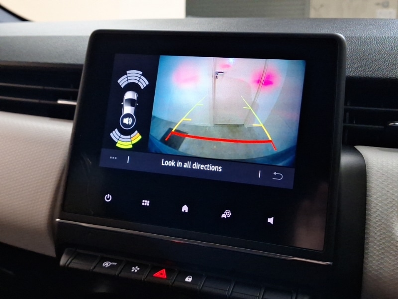 Used Renault Clio 2022 for sale - 76700315: Photo 12