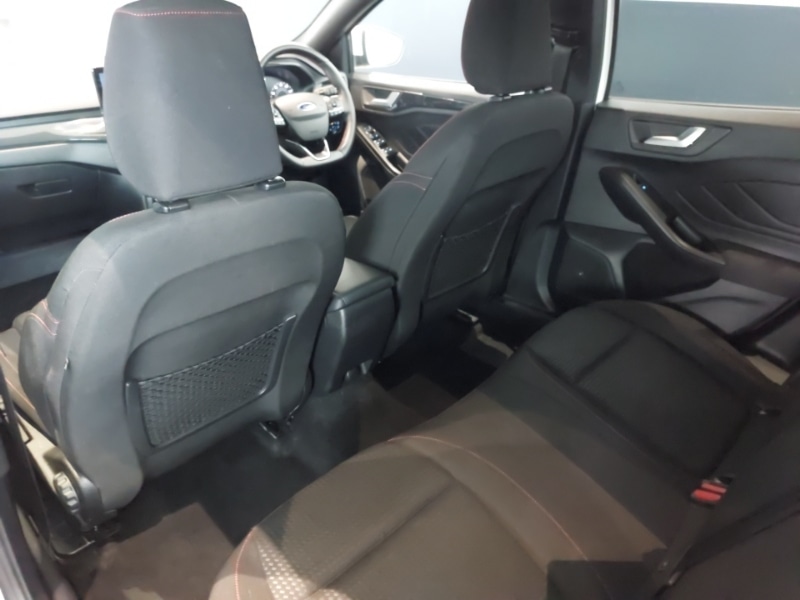 Used Ford Focus 2023 for sale - 76978503: Photo 6