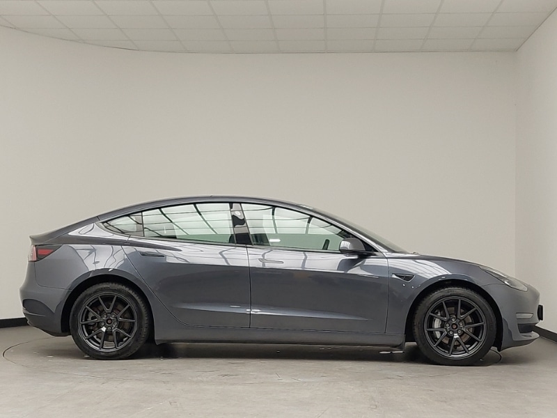 Used Tesla Model 3 2021 for sale - 76135634: Photo 4