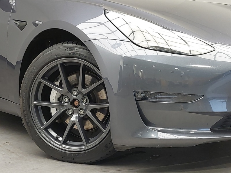 Used Tesla Model 3 2021 for sale - 76135634: Photo 9