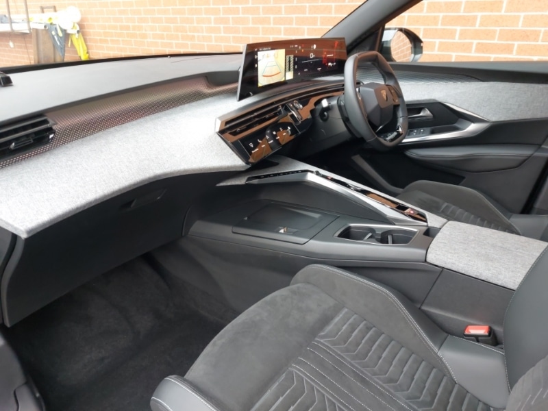 Used Peugeot 3008 2024 for sale - 76310237: Photo 5