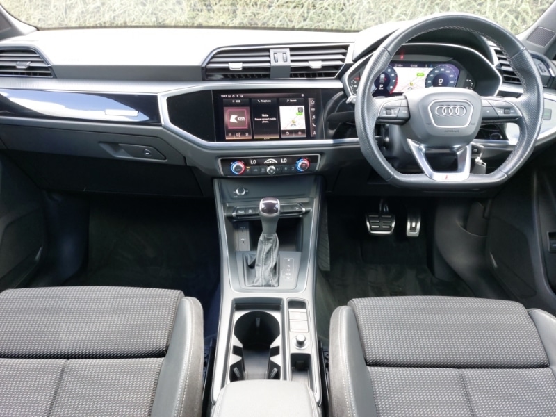 Used Audi Q3 2022 for sale - 77321582: Photo 2