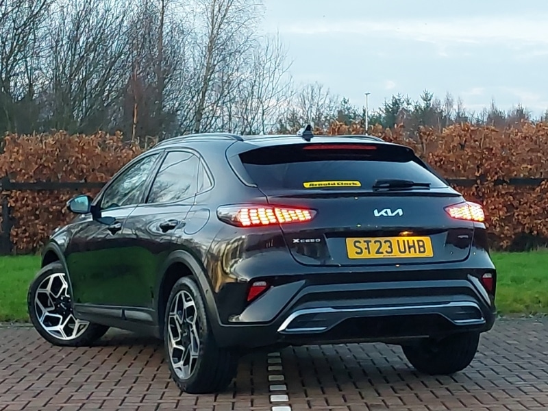 Used Kia XCeed 2023 for sale - 77028806: Photo 3