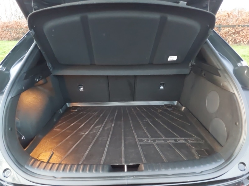 Used Kia XCeed 2023 for sale - 77028806: Photo 8