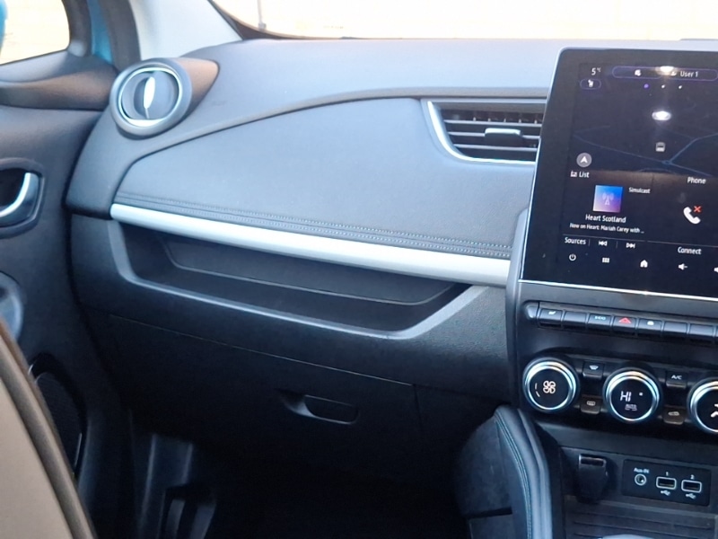 Used Renault Zoe 2022 for sale - 76639774: Photo 11