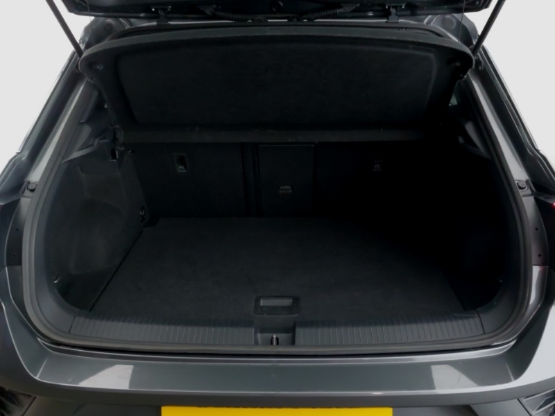 Used Volkswagen T-Roc 2022 for sale - 77150451: Photo 8