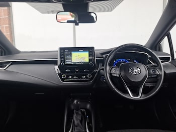 Used Toyota Corolla 2021 for sale - 76125362: Photo 2