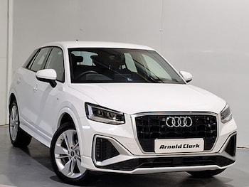 Audi - Q2