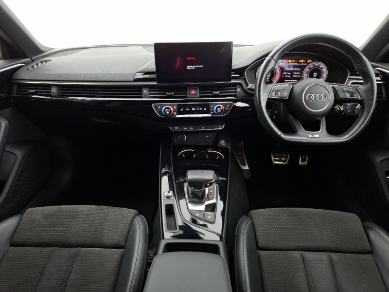 Used Audi A4 2021 for sale - 77938668: Photo 2