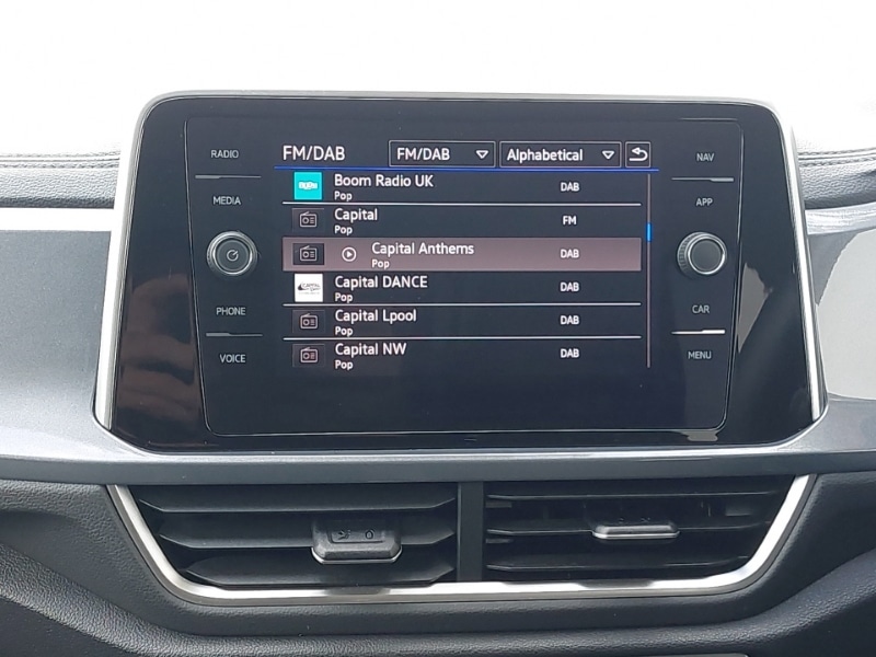 Used Volkswagen T-Roc 2024 for sale - 76700528: Photo 10