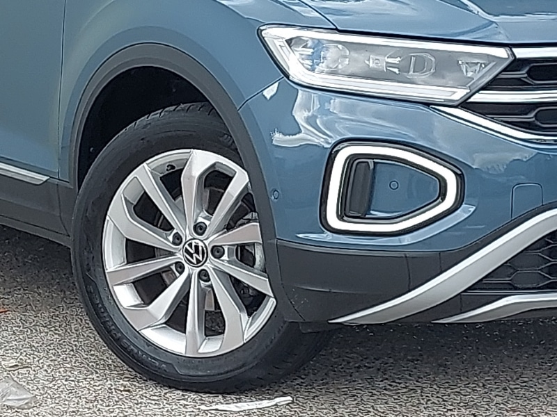 Used Volkswagen T-Roc 2024 for sale - 76700528: Photo 9