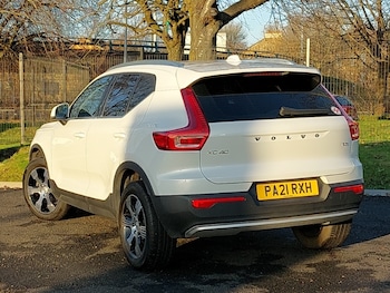 Used Volvo XC40 2021 for sale - 76948116: Photo